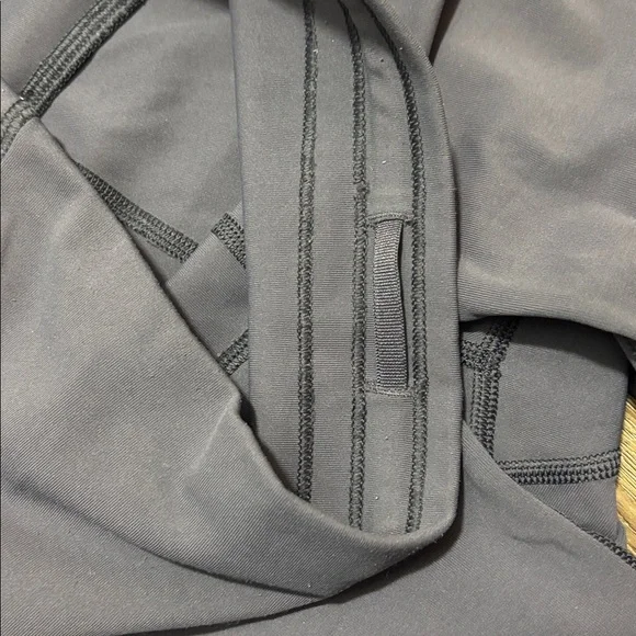 Lululemon Athletica Train Time Dark Gray Biker Shorts - Picture 5 of 7